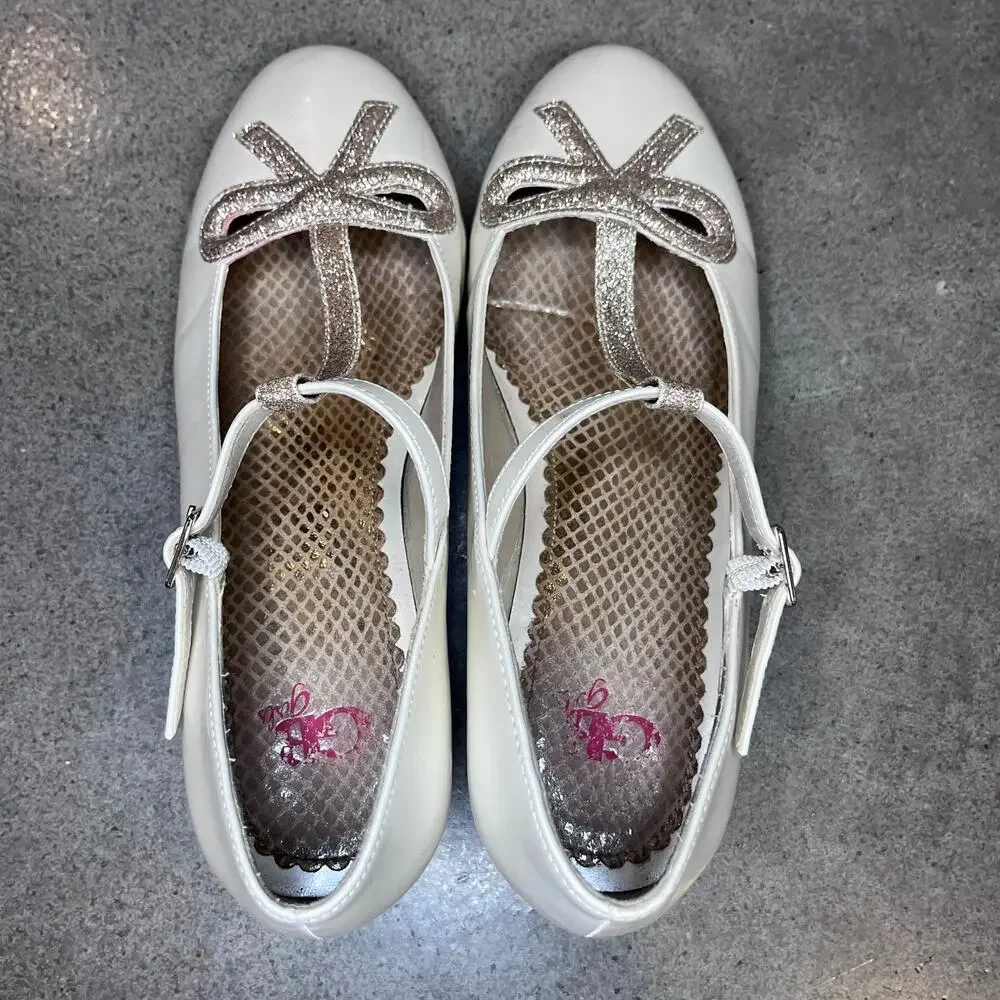 Gianni Bini girls Ivory cream gold bow low wedge heel formal dress shoes size 3